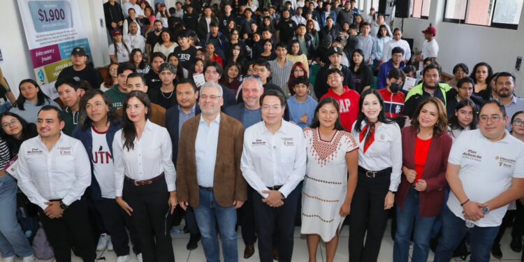 Más de 51 mil universitarios recibirán beca Gertrudis Bocanegra del Plan Michoacán: Bedolla