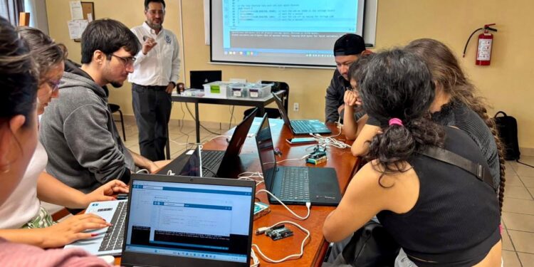 Inician cursos propedéuticos del Centro Público de Formación en Inteligencia Artificial