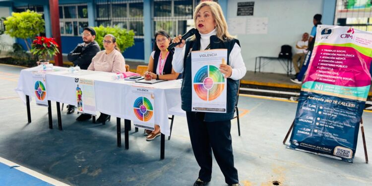 CJIM Zamora impulsa la prevención de la violencia digital en el COBAEM Plantel Ecuandureo