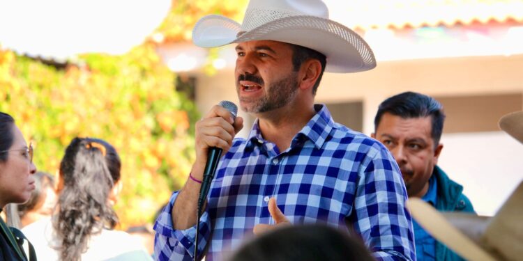 Celebra Yankel Benítez aniversario de Santiago Undameo