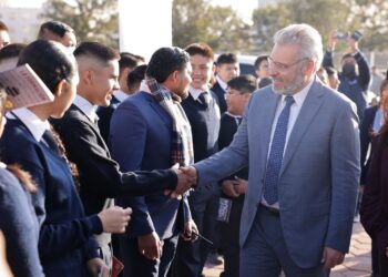 Inaugura Bedolla secundaria en Villas del Pedregal; se impulsa educación de más de 800 alumnos