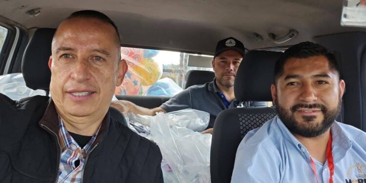 Julio César Conejo Alejos recorre Villa Morelos para fortalecer el contacto ciudadano y entregar regalos a las y los niños