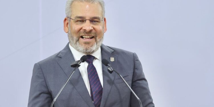 Durante gobierno de Bedolla, suman más de 3 mil 800 mdd en inversión empresarial y 39 mil empleos