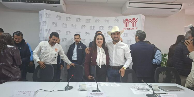 Humberto Jiménez Solís gestiona vivienda para las familias de Los Reyes