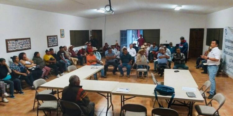 Ayuntamiento brinda certeza jurídica en la zona rural de Morelia, con asesorías legales gratuitas