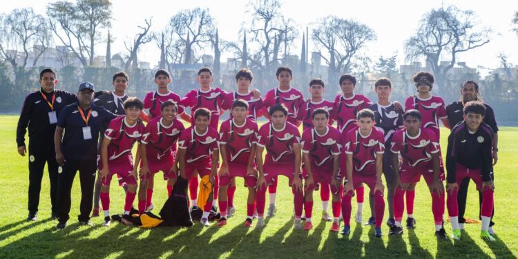 Nicolaitas concluyen su participación en el Torneo del Sol