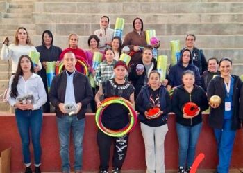 Julio César Conejo Alejos respalda al equipo de activación física del municipio de Morelos y entrega apoyos