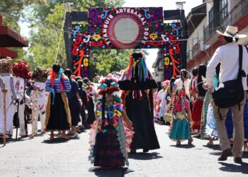 Nueva infraestructura impulsará experiencia turística del tianguis artesanal de Uruapan: Sectur