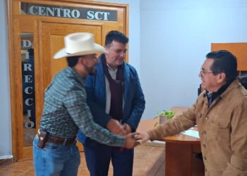 Humberto Jiménez Solís gestiona más caminos artesanales para comunidades originarias de Los Reyes