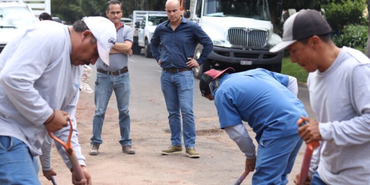 Adolfo Torres anuncia acciones para fortalecer la infraestructura hidráulica y mejorar el abasto del agua