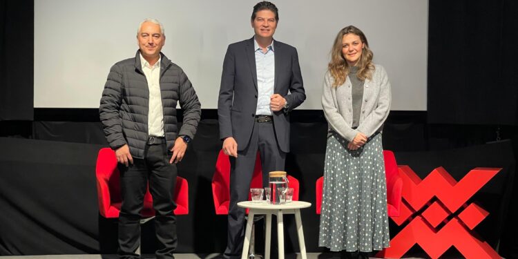 Impulsa Alfonso Martínez, la Comisión Fílmica de Morelia, en la FITUR