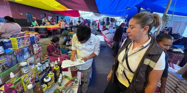 Alerta Cofepris sobre riesgos a la salud por compra y consumo de medicamentos robados: SSM