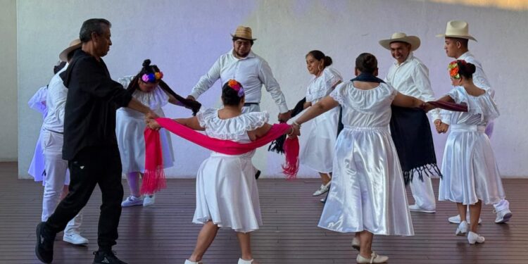 Secum abre taller permanente de danza inclusiva en Casa de la Cultura de Morelia