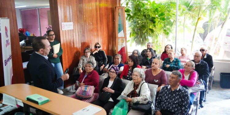 Semigrante acompaña a familias en situaciones de emergencia para la gestión de visas humanitarias