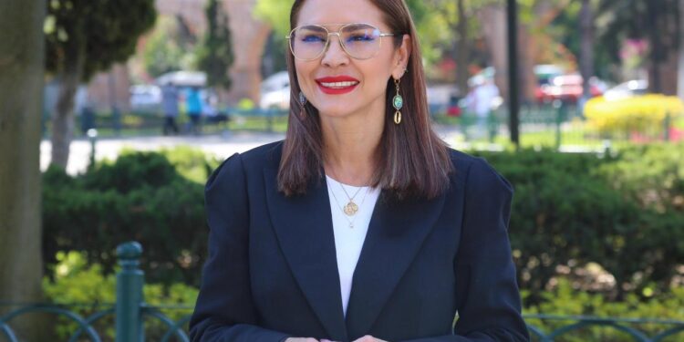 Nalleli Pedraza respalda convocatorias culturales del Plan Michoacán por la Paz y la Justicia