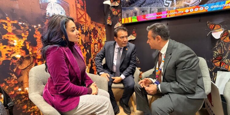 Sectur promovió la conectividad aérea de Michoacán en la Feria Internacional de Turismo