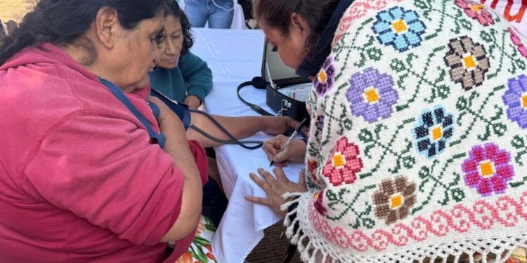 Belinda Iturbide llama a vacunarse contra el Sarampión