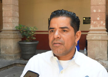 La capacitación, herramienta esencial para el fortalecimiento municipal: Arquímides Oseguera Solorio