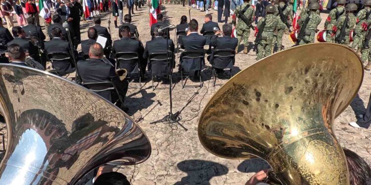 Ceremonia Conmemorativa al Día de la Bandera y el Abanderamiento de Instituciones Educativas