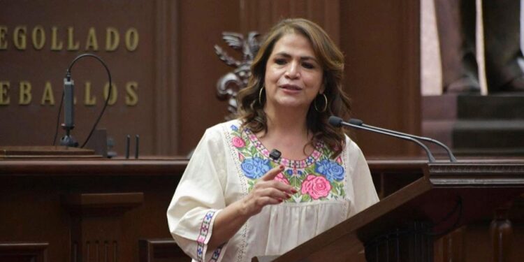 Fabiola Alanís: Se fortalece alianza progresista para consolidar reformas humanistas en Michoacán