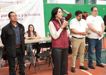 Entregan tarjetas de la Beca Gertrudis Bocanegra a estudiantes normalistas y de la UPN: Iemsysem