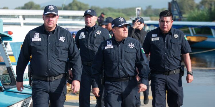 SSP intensifica vigilancia en el lago de Pátzcuaro, para evitar la extracción ilegal de agua