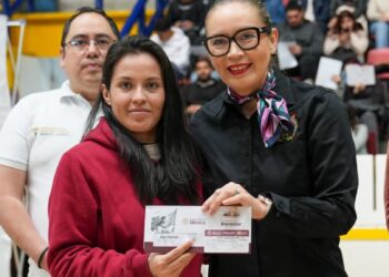 En la UMSNH somos aliadas y aliados de la presidenta de México, Claudia Sheinbaum: Yarabí Ávila