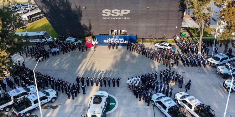 Impulsan Yankel Benítez y vecinos jornada de limpieza en colonia Francisco Xavier Clavijero