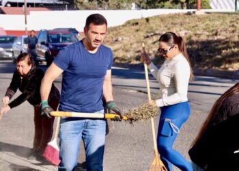 Impulsan Yankel Benítez y vecinos jornada de limpieza en colonia Francisco Xavier Clavijero