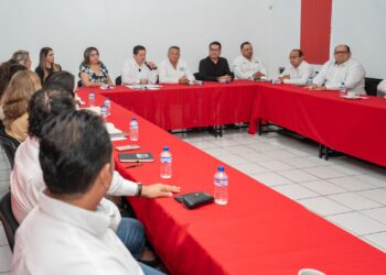 Hugo Gama comparte con sector productivo de Lázaro Cárdenas avances en el sistema de justicia penal oral