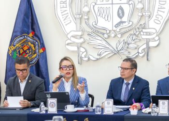 Programa de fortalecimiento y vinculación permanente con Escuelas Incorporadas, establece Yarabí Ávila