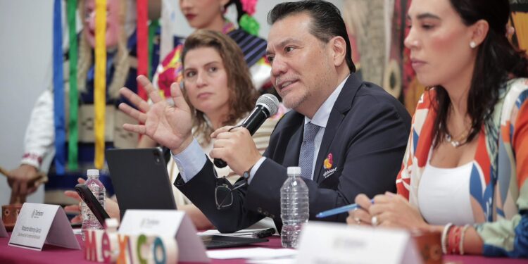 ¡Ya viene la K’uínchekua! 350 portadoras y portadores de tradición harán latir el corazón de Tzintzuntzan