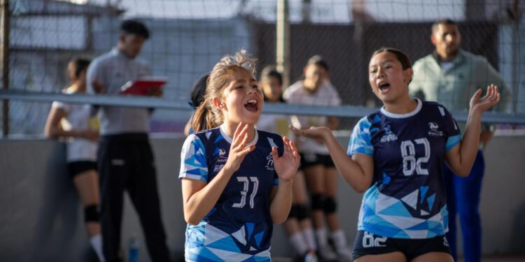 Concluye con éxito la Liga Estudiantil de Voleibol: Cecufid