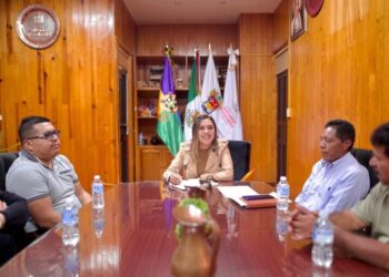 Dayana Pérez Mendoza fortalece la transparencia en Salvador Escalante con la firma de convenio con SESEA