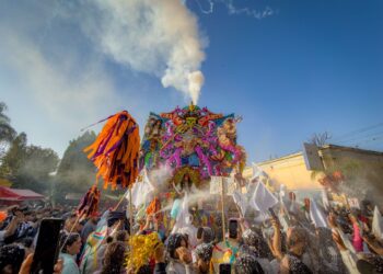 Martes de Carnaval en Tarímbaro: toritos de petate, tradición y respaldo a sus barrios