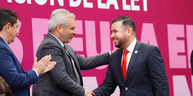 En Michoacán se acaba el modelo neoliberal de pedir prestado para robar: Reyes Galindo