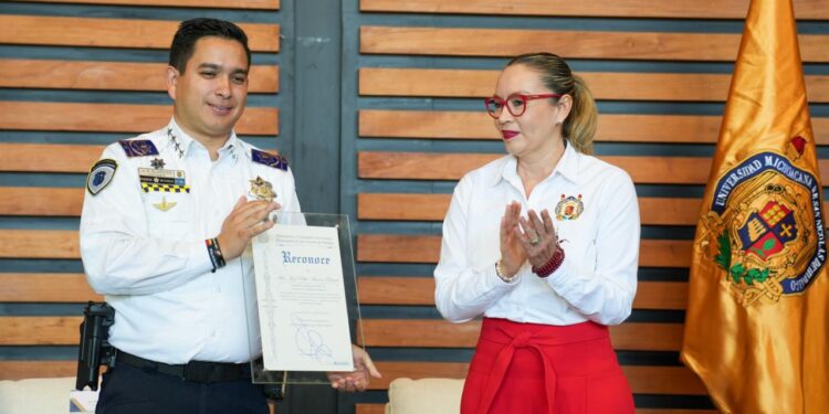 Explican estrategias de seguridad y procuración de justicia ante estudiantes de la UMSNH; Yarabí Ávila pone en marcha jornada nicolaita