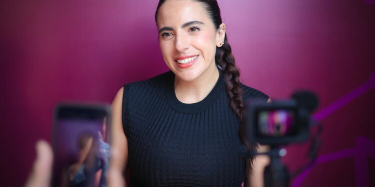 PRI actúa con responsabilidad y acompaña reforma constitucional para poner límite al endeudamiento en Michoacán: Adriana Campos Huirache