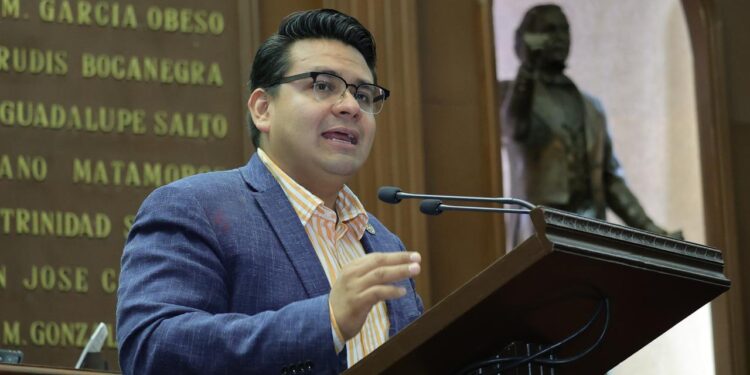 Inaugura diputado presidente de la Mesa Directiva “la tribuna ciudadana” para escuchar a toda la ciudadanía