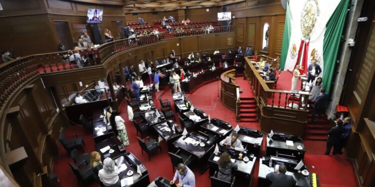 Inaugura diputado presidente de la Mesa Directiva “la tribuna ciudadana” para escuchar a toda la ciudadanía