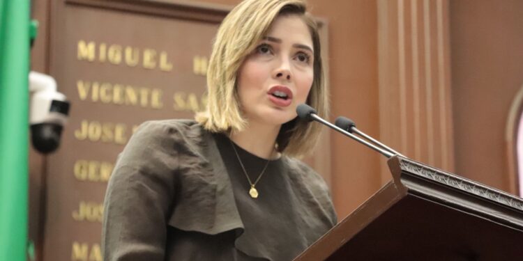 Inaugura diputado presidente de la Mesa Directiva “la tribuna ciudadana” para escuchar a toda la ciudadanía