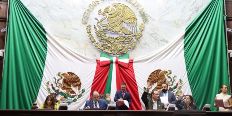 Inaugura diputado presidente de la Mesa Directiva “la tribuna ciudadana” para escuchar a toda la ciudadanía