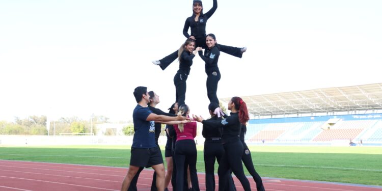 Convocatoria para integrarse al grupo de porristas de la UMSNH es permanente