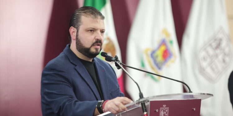 Servicios comerciales se reactivan de manera paulatina en Michoacán: Raúl Zepeda