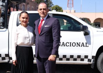 Reconoce Nalleli Pedraza labor del Ejército Mexicano en marco al Día de la Bandera