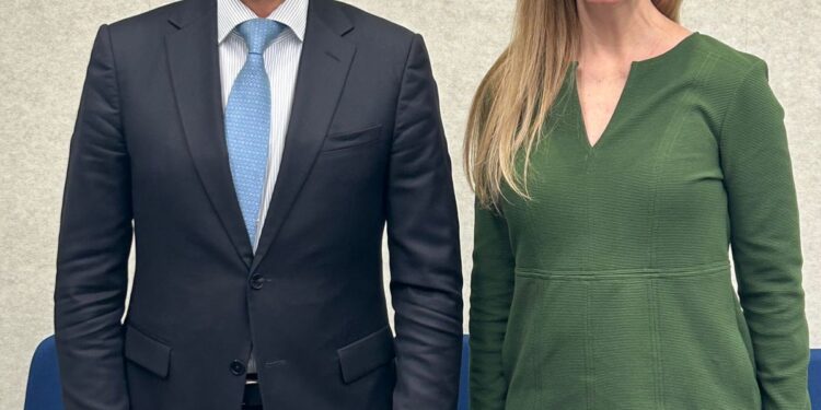 Semigrante suma esfuerzos con la Embajada de EUA en beneficio de las y los michoacanos