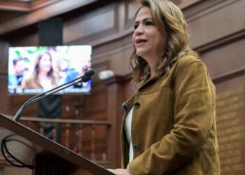 Fabiola Alanís propone reformar el delito de cohabitación forzada para brindar mayor protección a niñas y adolescentes en Michoacán