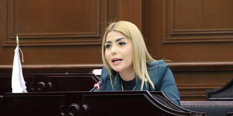 Exhorta 76 Legislatura a Poder Ejecutivo estatal a vigilar cumplimiento de la “Ley Silla” en Michoacán