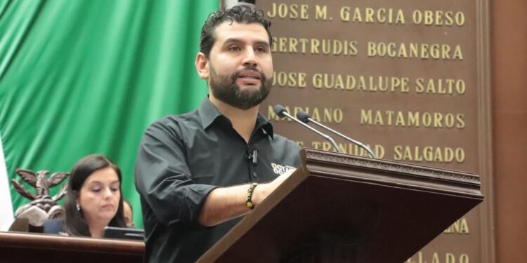 Reducción de jornada laboral a 40 horas, una conquista más de la 4T y de todas y todos los trabajadores mexicanos: Reyes Galindo