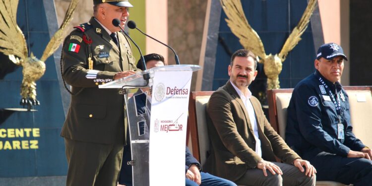 Adolfo Torres Refuerza atención directa en Las Margaritas, con acciones de limpieza sanitaria